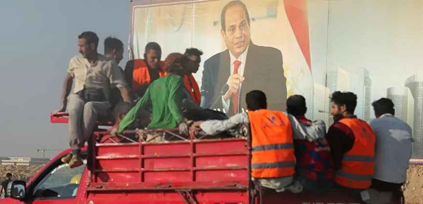 السيسي: حان الوقت لزيادة سعر رغيف الخبز